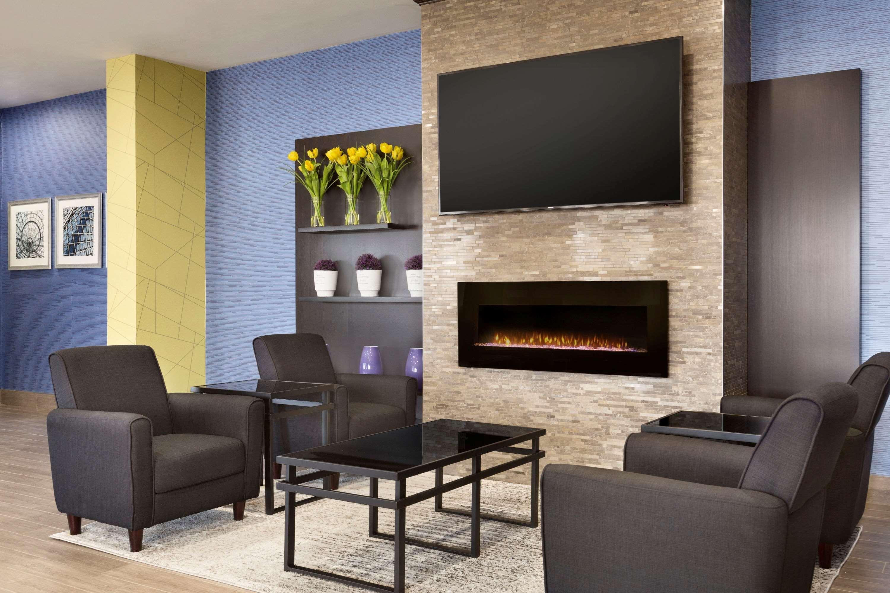 Travelodge By Wyndham Toronto East Buitenkant foto